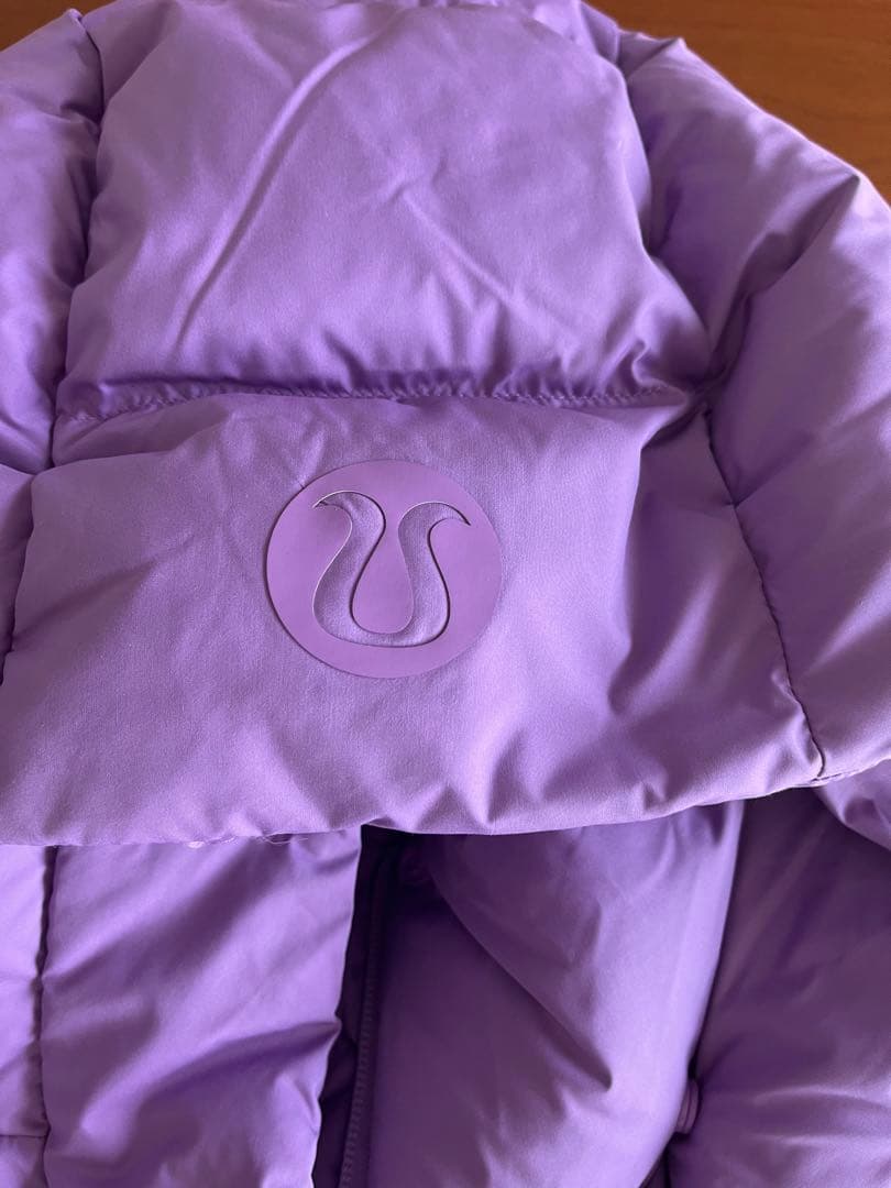 ルルレモン ワンダーパフ クロップド ジャケット