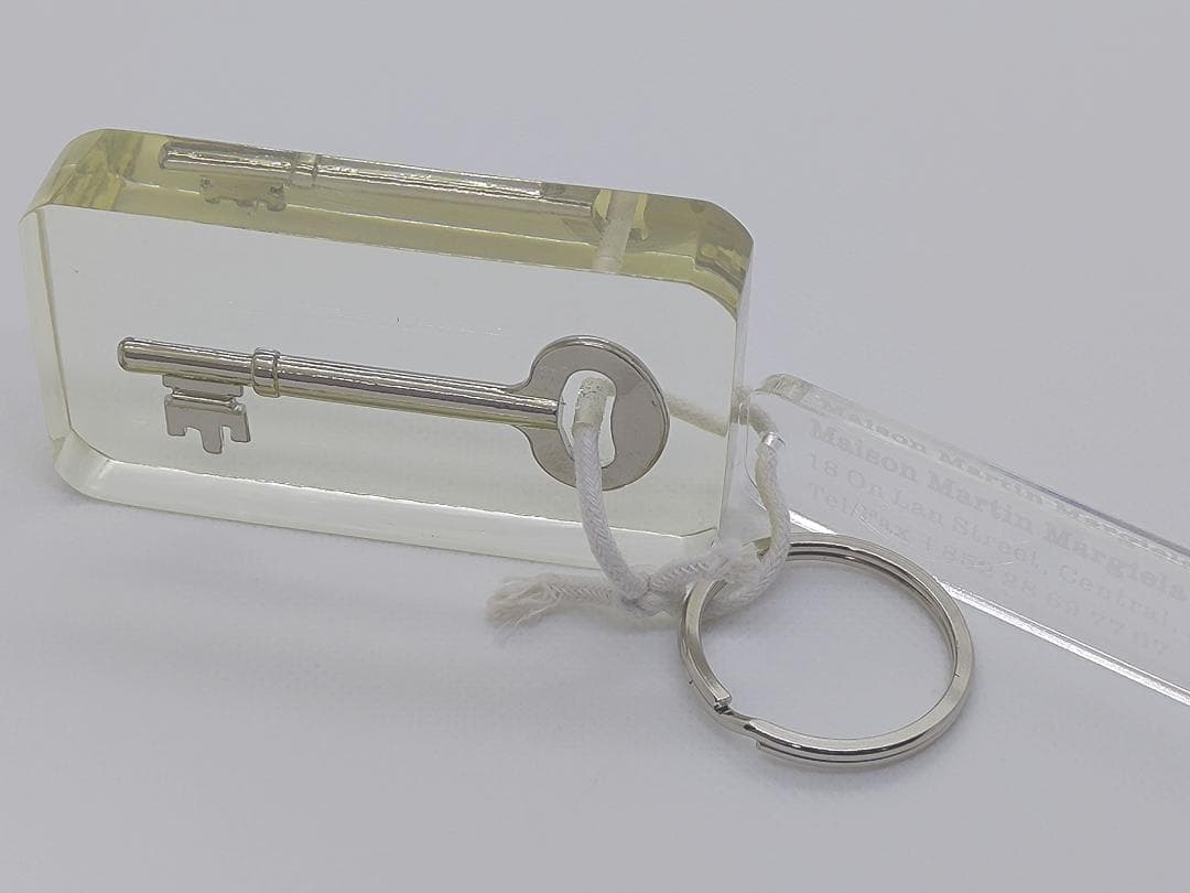 Maison Martin Margiela（マルジェラ） 鍵型キーホルダー