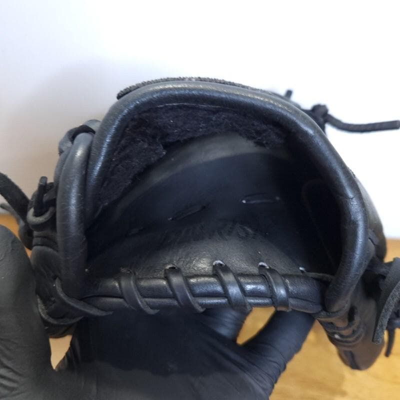 ミズノ MIZUNO 二岡智宏モデル Mマークラベル 内野用 軟式グローブ