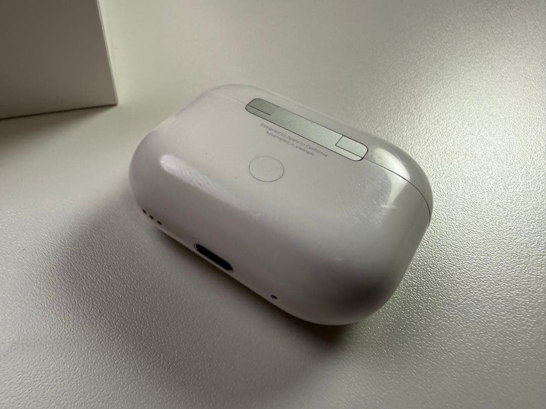 め*様 AirPods Pro 第2世代 - MagSafe充電ケース(USB-