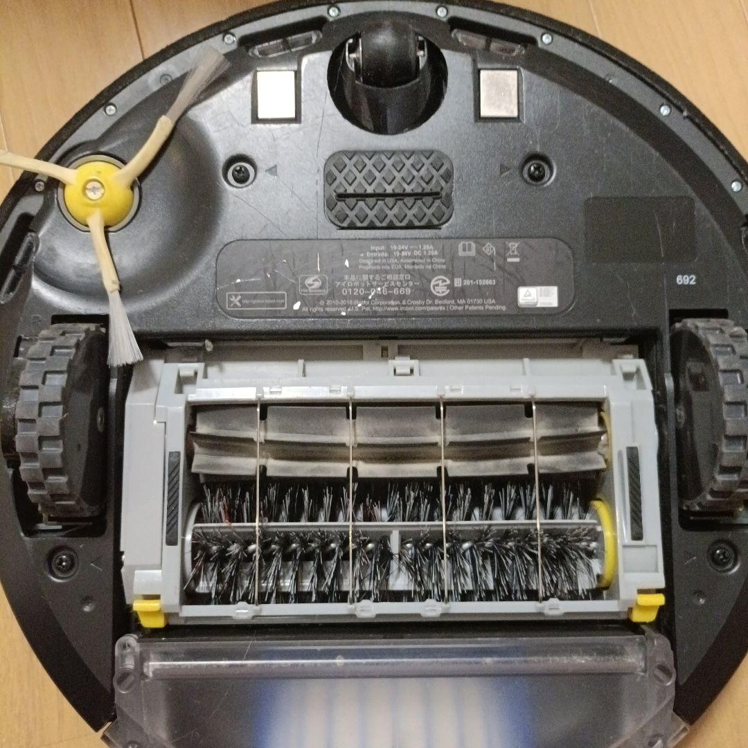 セール♫iRobot Roomba ロボット掃除機本体　692