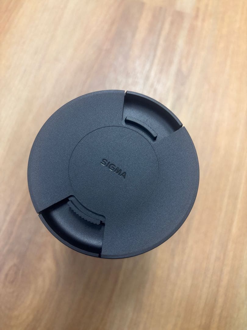 SIGMA 24-70mm F2.8 DG DN ズームレンズ