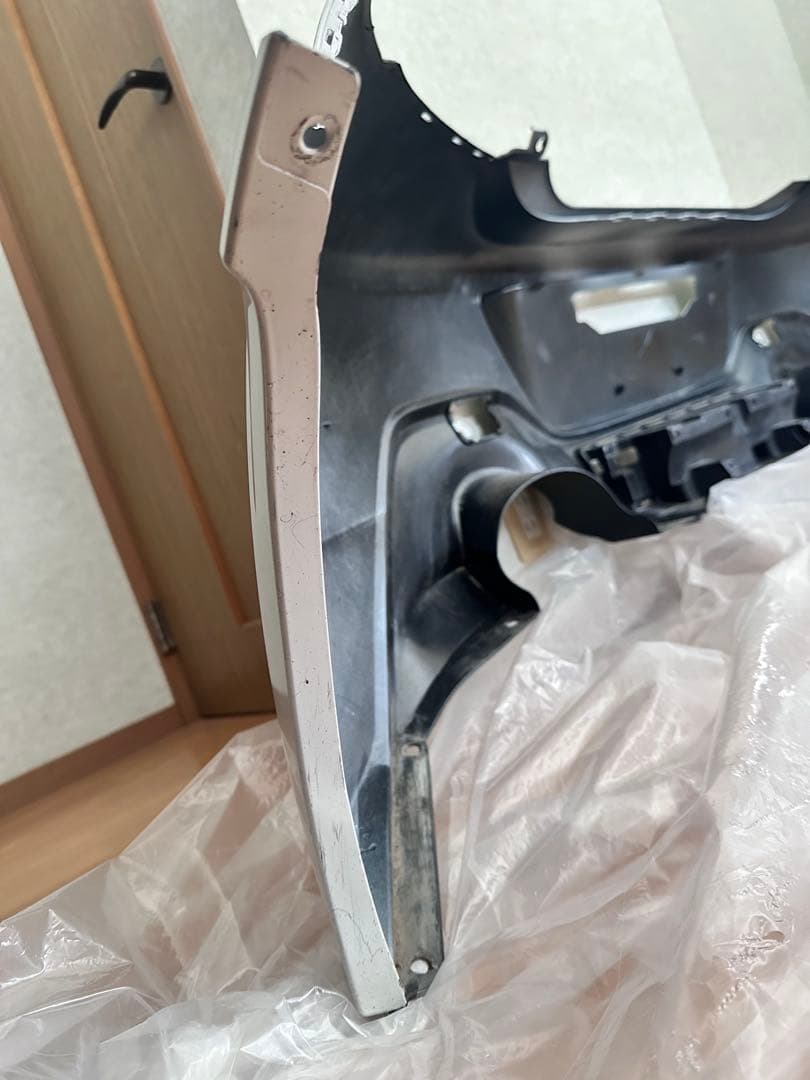 gr86 リアバンパー　ホワイトパール