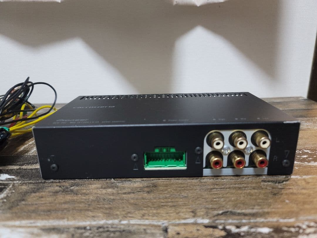 Pioneer carrozzeria DEH-P01　付属アンプのみ