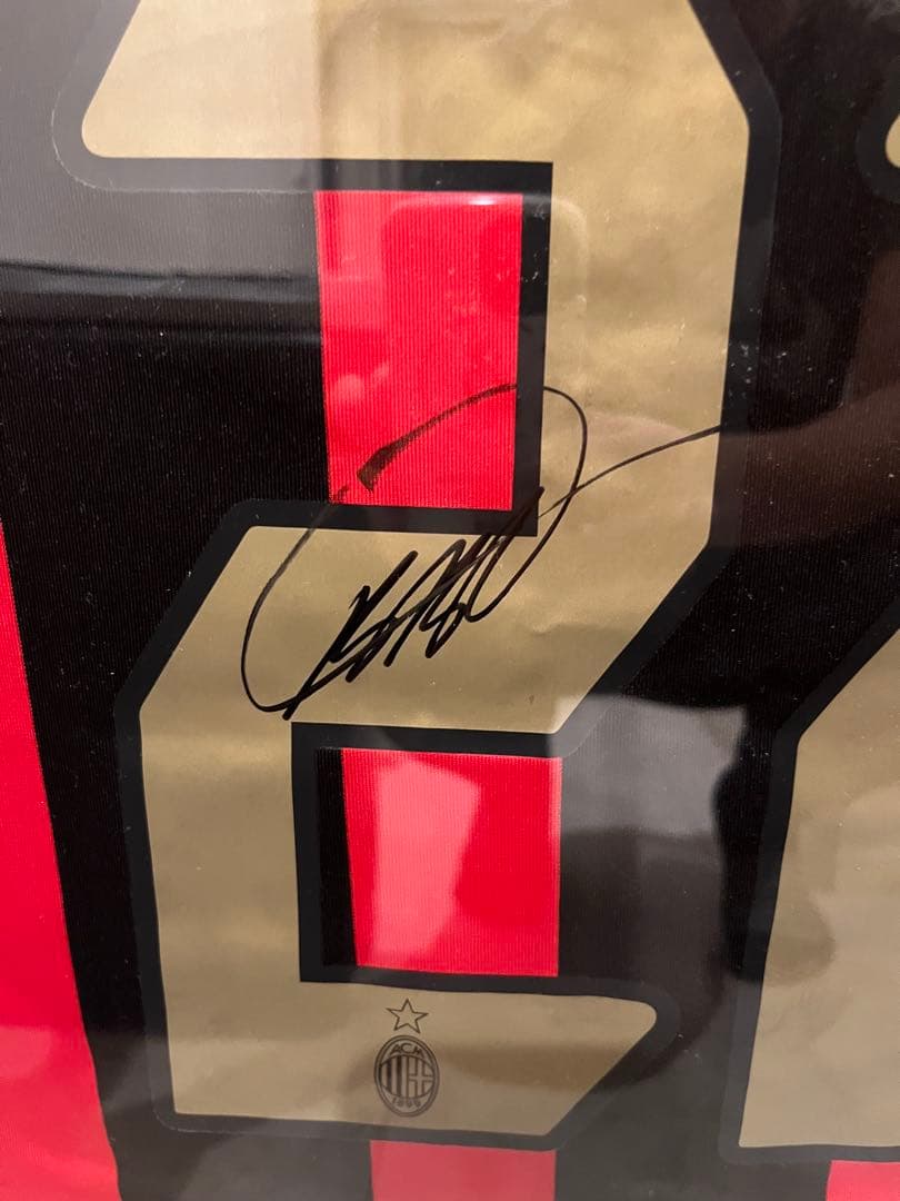 【0524】カカ　サイン入りユニフォーム 長袖 ACミラン 額装