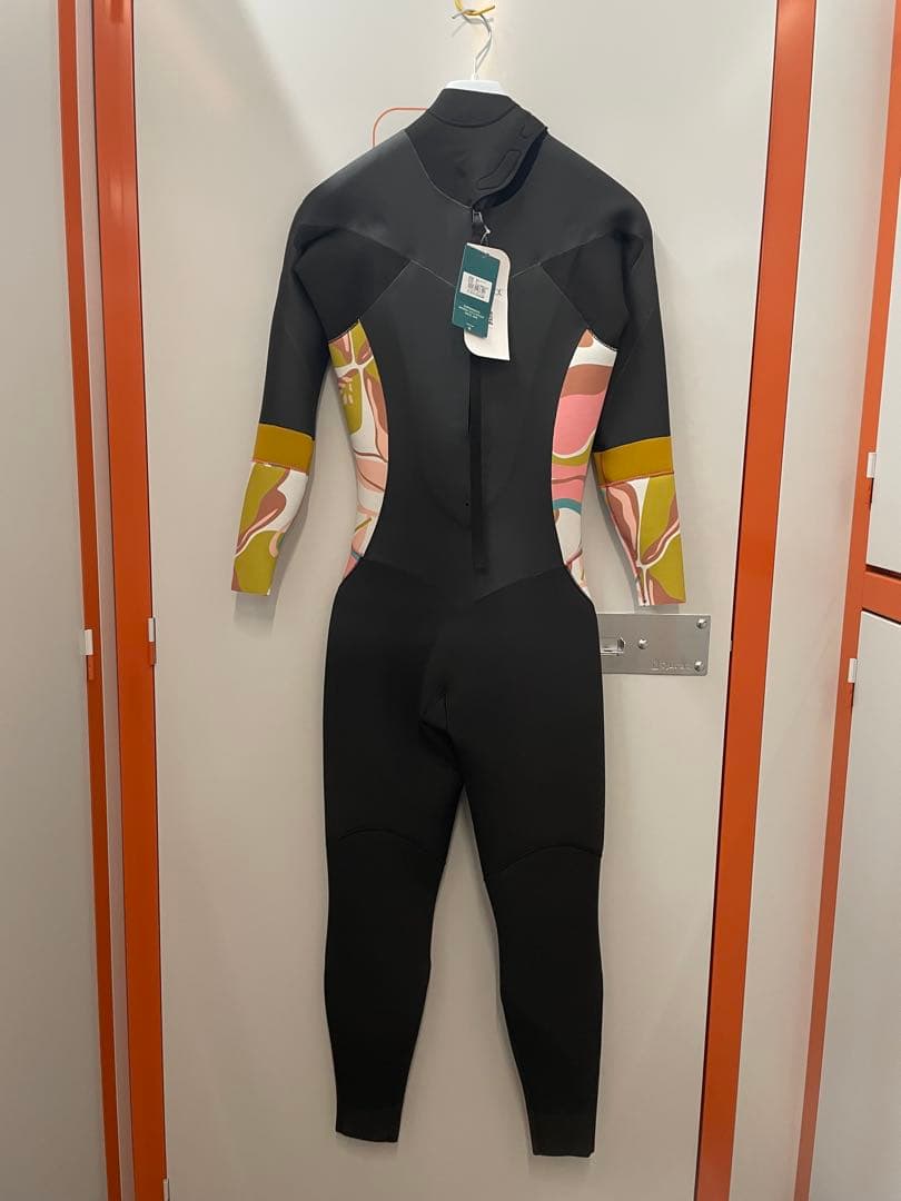 【新品•未試着•タグ付】ROXY ロキシー セミドライ 4/3㍉ Mサイズ