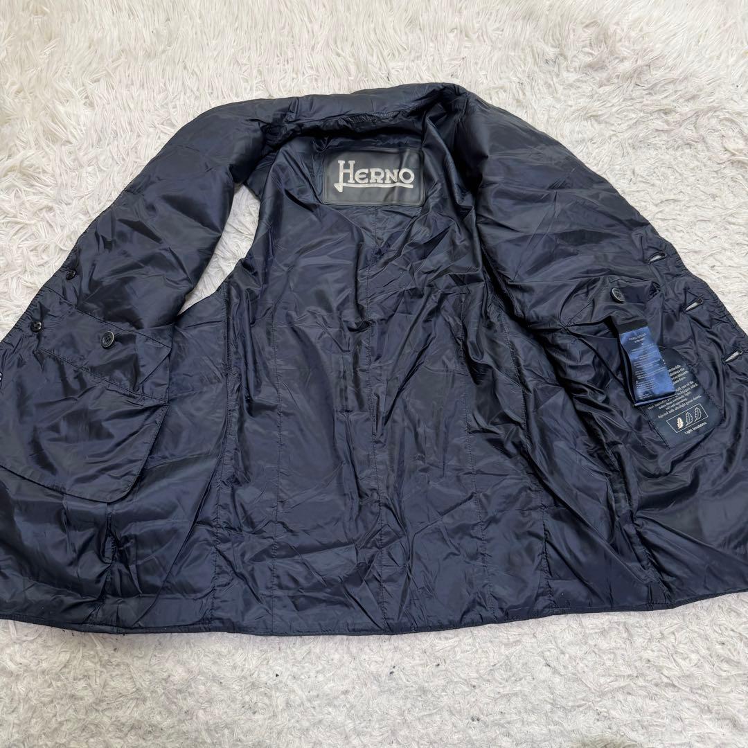希少サイズ　美品　ヘルノ　ダウンベスト　ライトダウン　ジレ　ネイビー　44サイズ