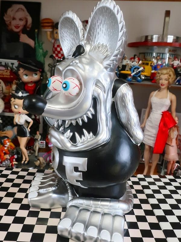 ラットフィンク Rat Fink シルバー 豪華 金運アップ 像 フィギュア
