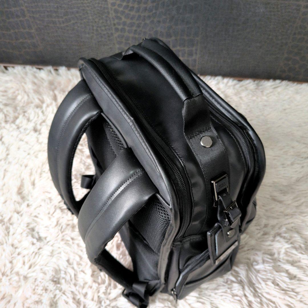 【美品】トゥミ リュック ALPHA3 カーボンレザー ビジネス 正規品