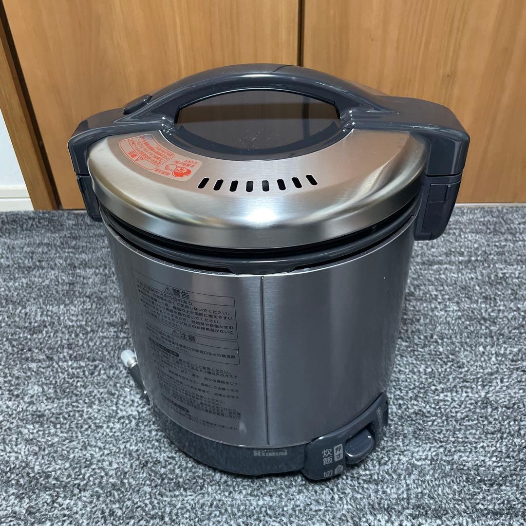 シルバー 炊飯器 蓋付き