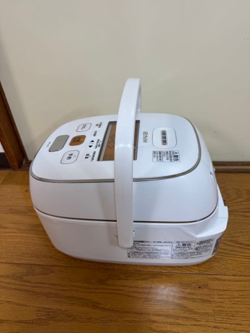 象印Zojirushi NW-JS10 炊飯器 ホワイト2018年製『中古美品』