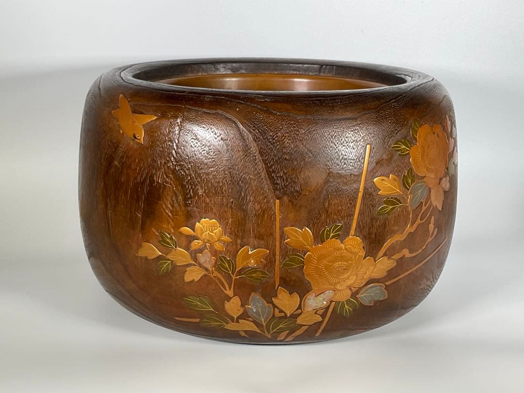 蒔絵　桐火鉢　手炙り　雀・草花文　螺鈿細工　内側銅器　外径約３２cm