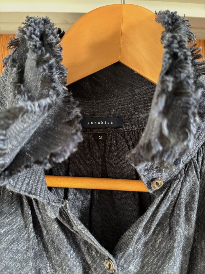 【美品】yunahica インディゴリネン フリルブラウス サイズ2