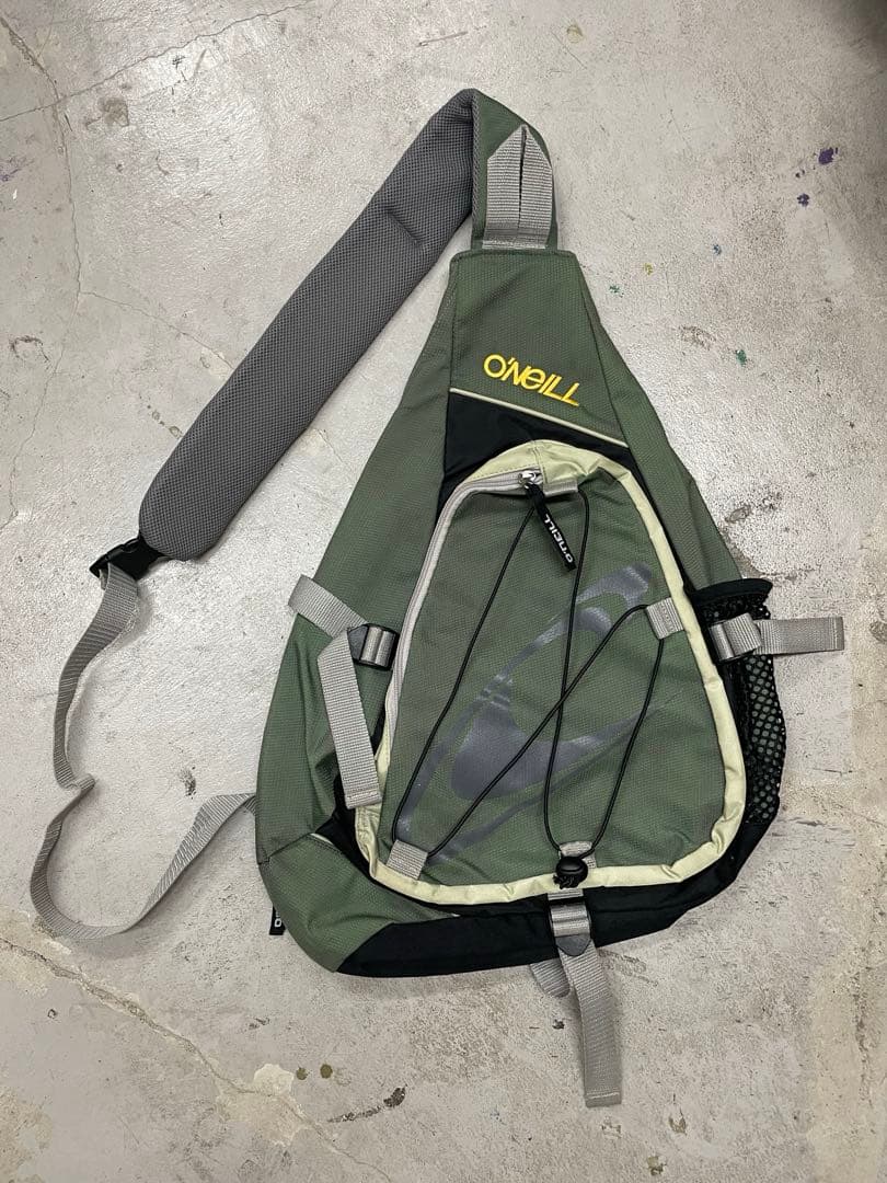 90s O'NEILL オニール　ワンショルダーバック　y2k スリング　テック