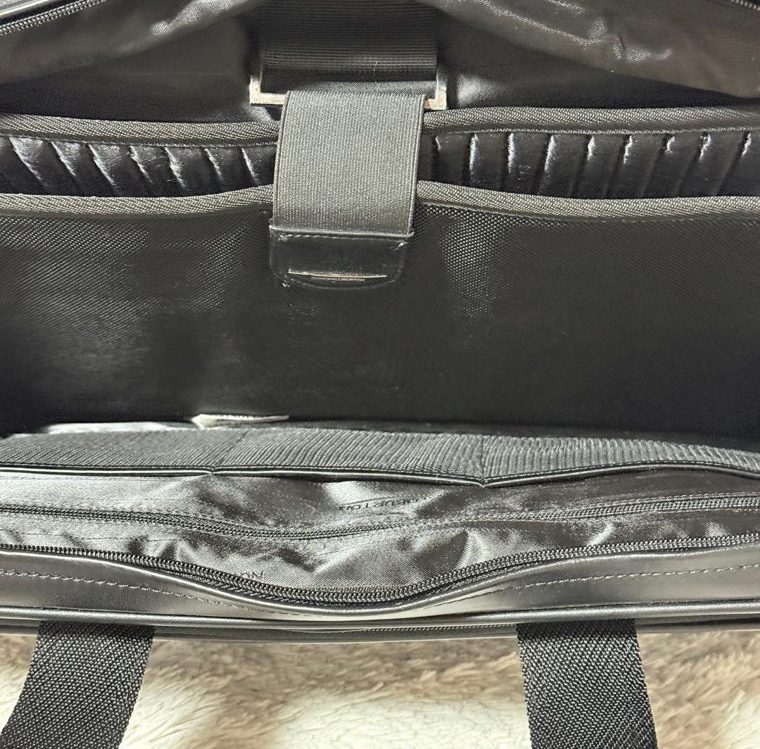 未使用　ゼロハリバートン　レザー　ビジネスバッグ　ブラック　大容量