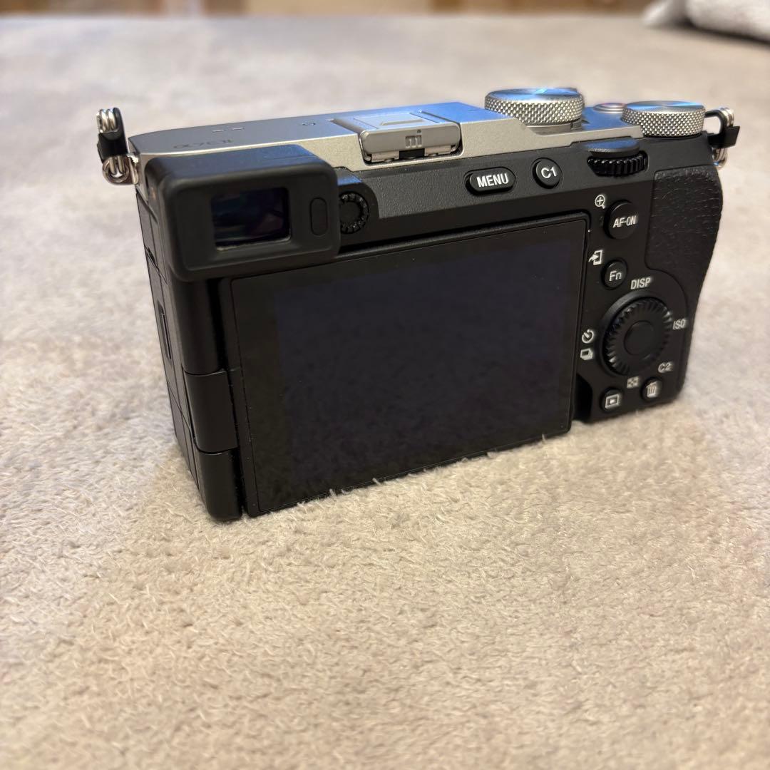 ソニーα 7C II +FE 55mm F1.8 ZA +EPZ10-20F4