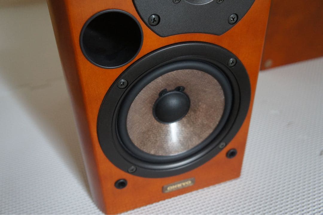 ONKYO D-102EX ブックシェルフスピーカー ペア　動作良好
