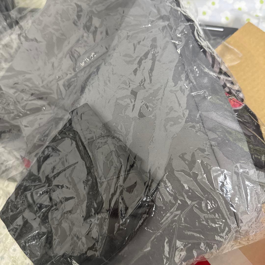 18TRIP エイトリ 蜂乃屋凪 コスプレ 衣装 ウィッグ付き