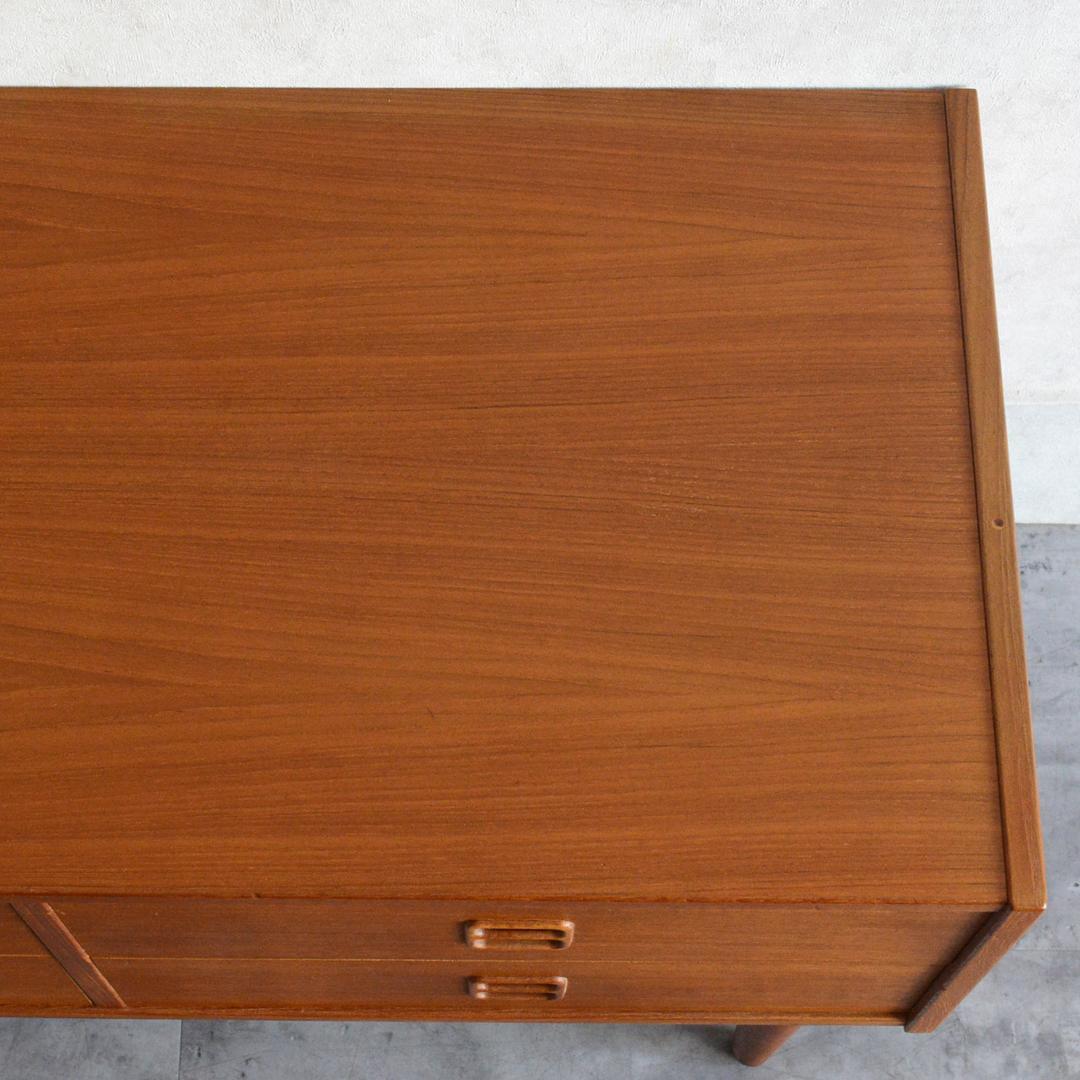 デンマーク 北欧ヴィンテージ チーク２段 ローチェスト 北欧家具 サイドテーブル