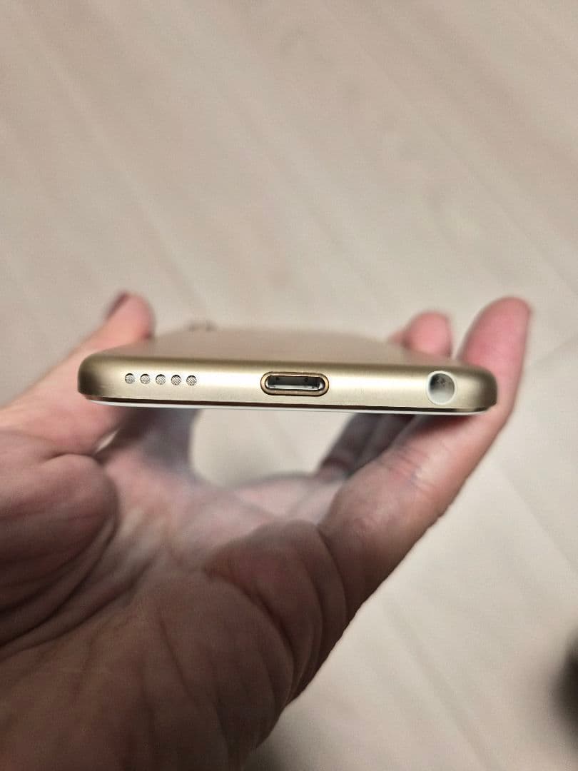 Apple iPod touch (第7世代) ゴールド 128GB