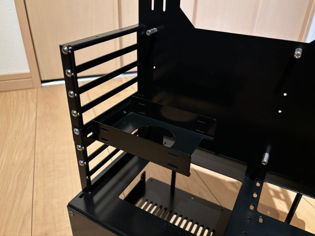 長尾製作所 オープンフレームver.ATX SS-NFRAME-ATX 組立済み