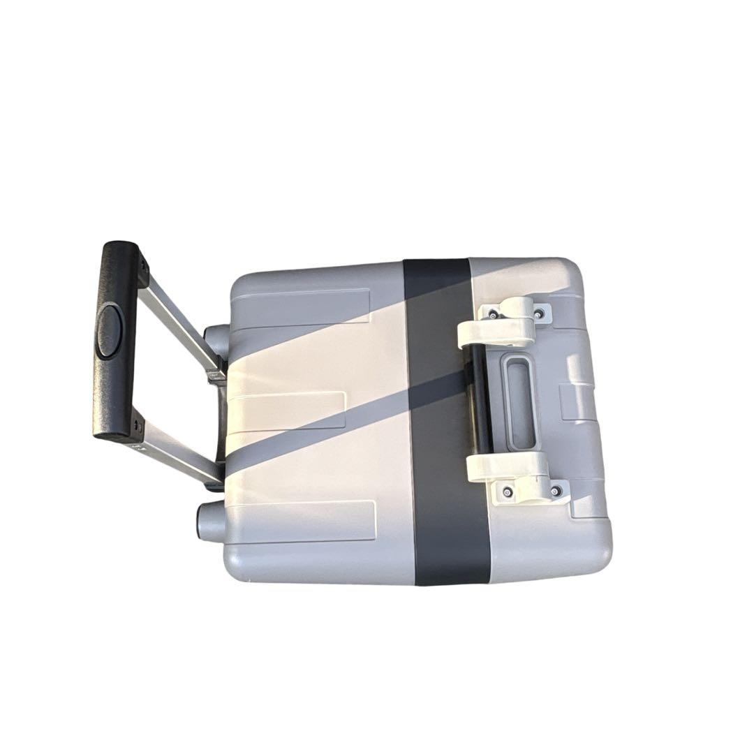 SUNPIE 車載冷蔵庫 30L 2室独立 ポータブル クーラーボックス 22年