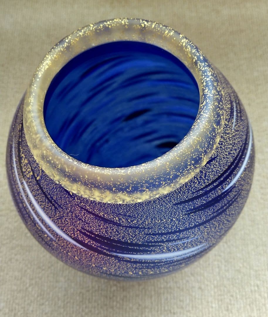 岩田久利　金彩　花瓶　花器　フラワーベース　高さ22cm 赤 青