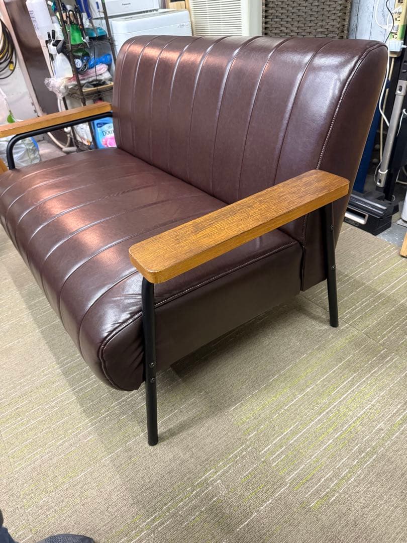 【超美品】ニトリ　2人用合皮ソファ　(Nシールド ステイン2KD DBR)