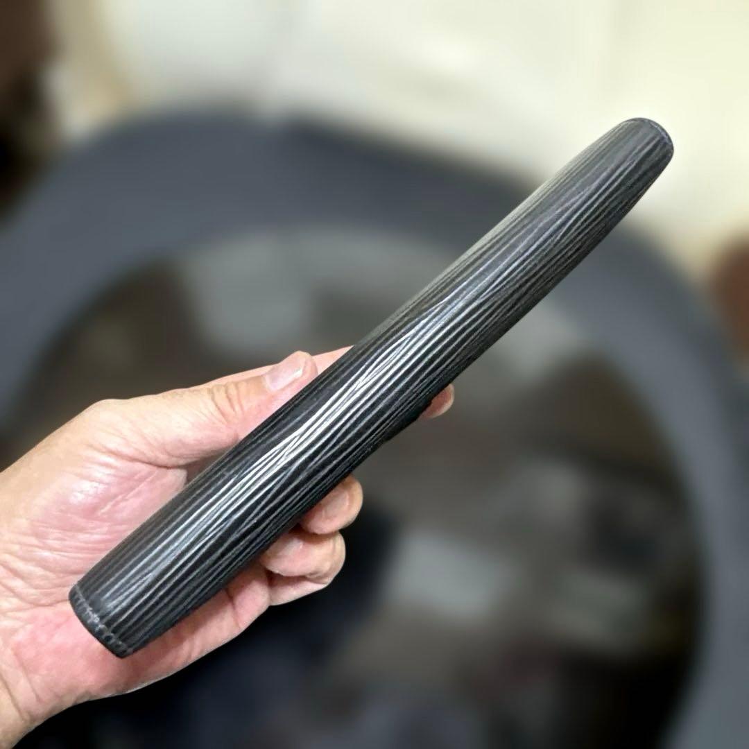 ⑤☆使用感少/美品♪コンチネンタル がま口 長財布 エピ ノワール レザー