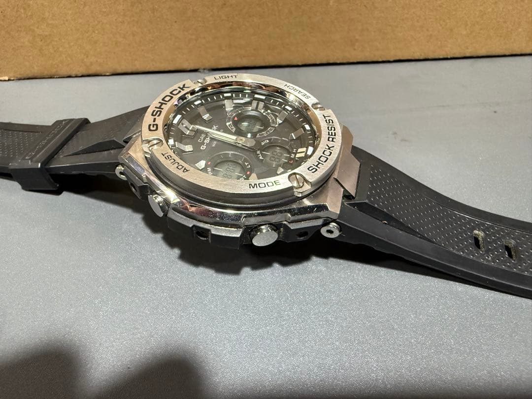 時計 G-SHOCK GST-S110