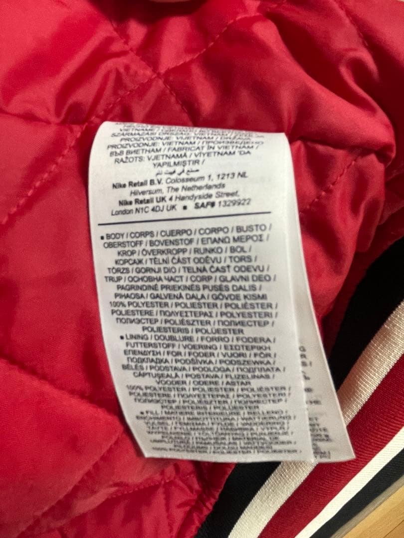 【新品未使用タグ付き✨】リバプール×エアマックス スタジャン　XLサイズ