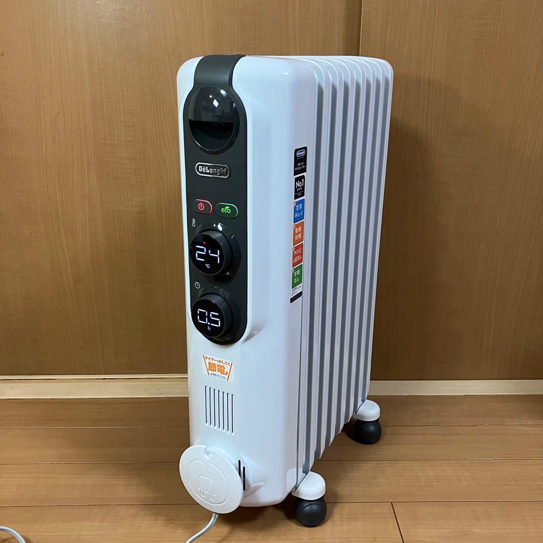 美品　デロンギアミカルド オイル ヒーター RHJ35M0812-DG