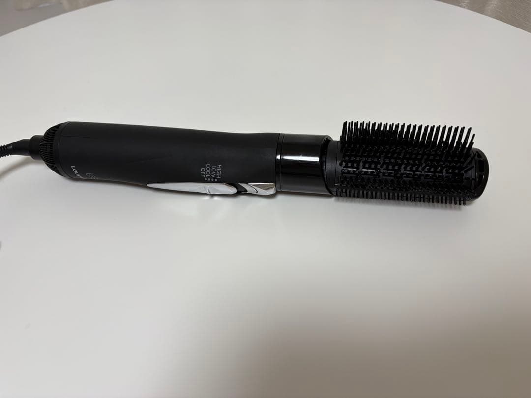 LOUVREDO ブラシヘアアイロン ブラック