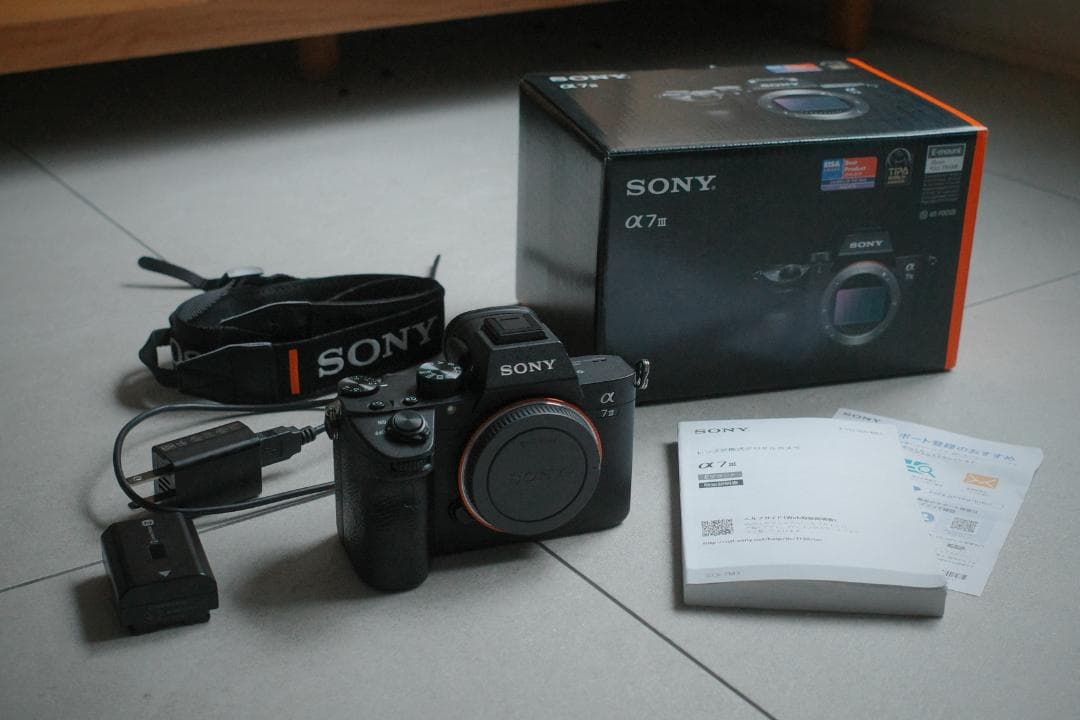 美品！SONY α7iii ミラーレス一眼 本体　ILCE-7M3