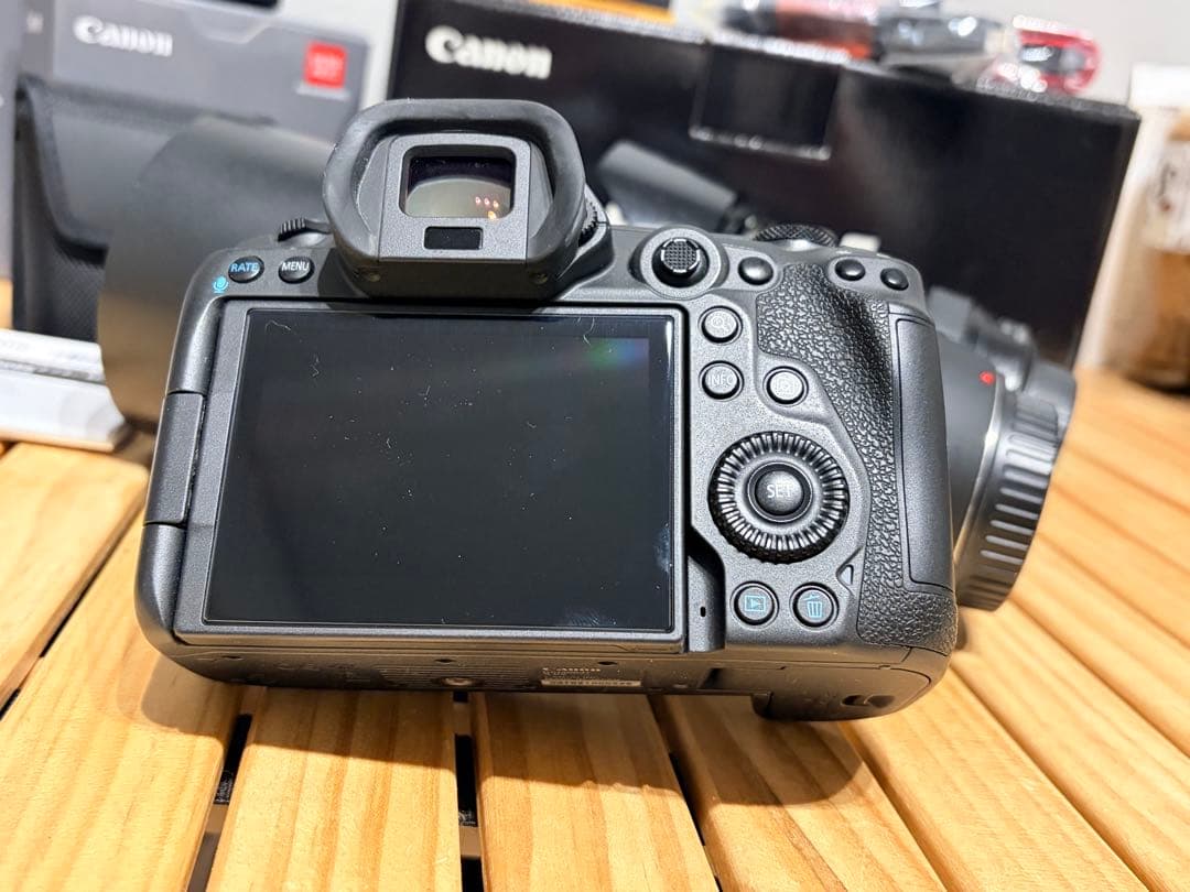 【美品】Canon EOS R5 ボディのみ 付属品完備