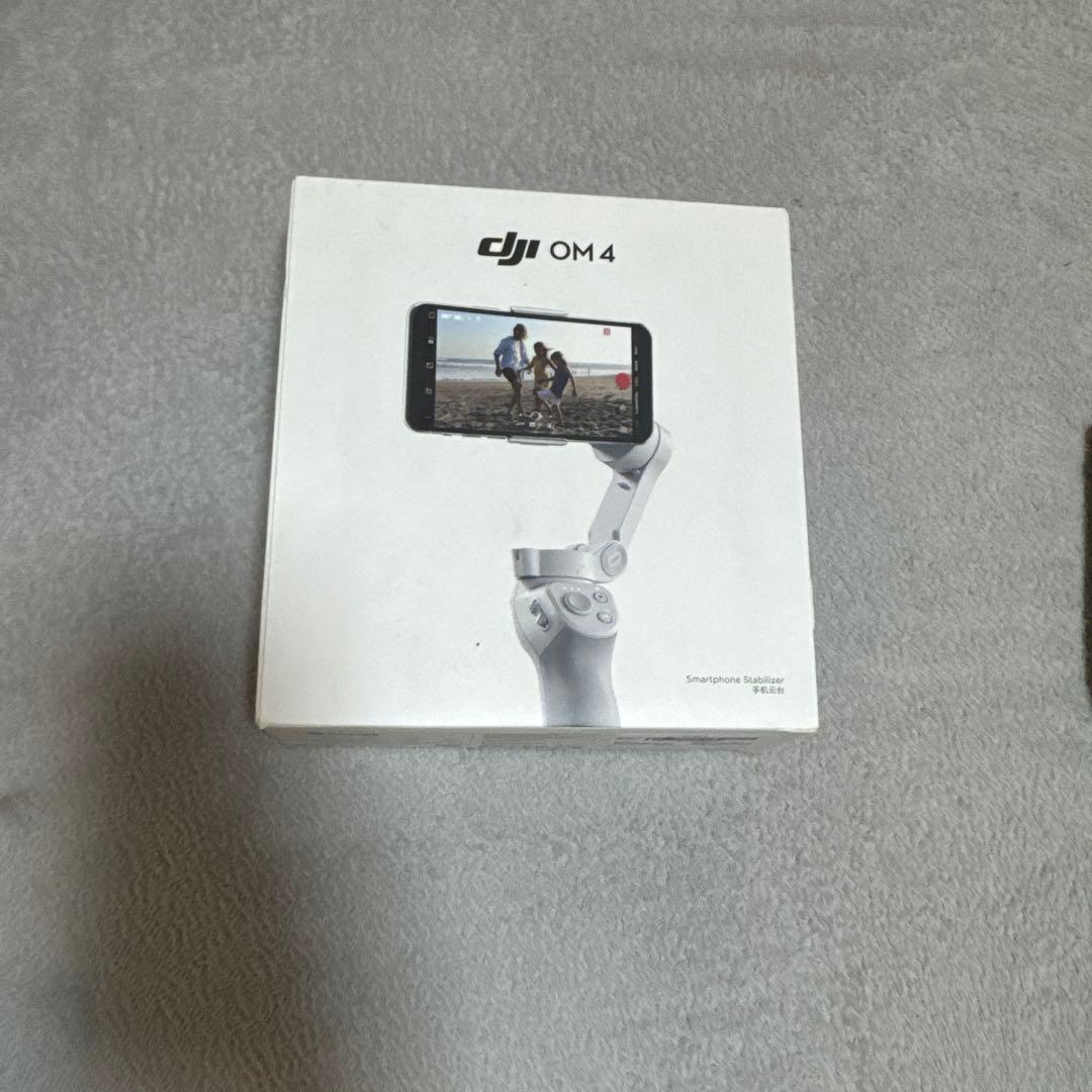 DJI OM 4 スマートフォンスタビライザー