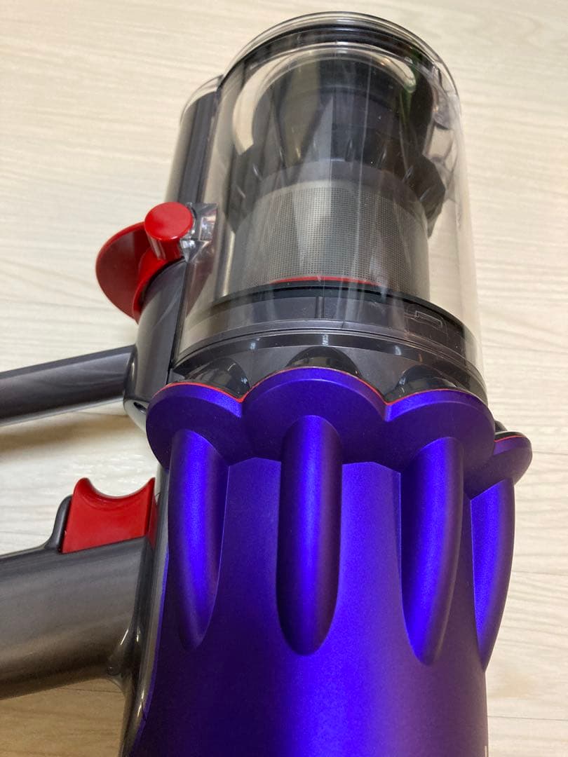 ダイソン掃除機　sv18 サイクロン部 完全分解洗浄
