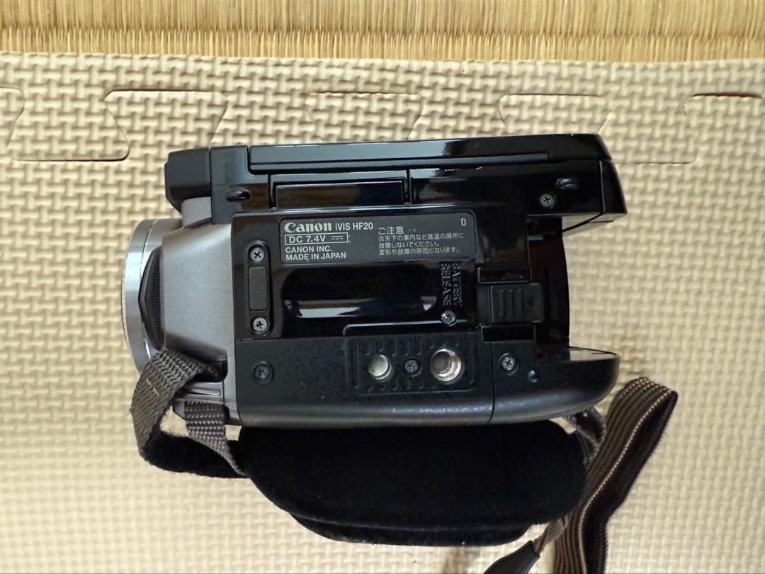 Canon ビデオカメラ　HF20 2009年モデル