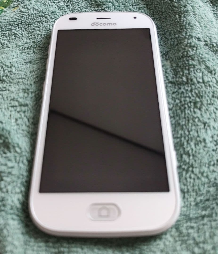 らくらくフォンF-42A