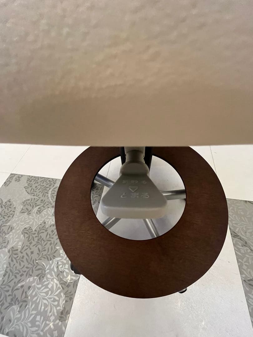 ♦️カリモク デスクチェア♦️高さ調整・回転可能