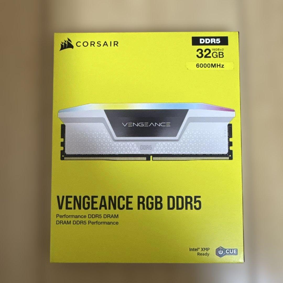 CORSAIR VENGEANCE RGB DDR5 32GBホワイトモデル