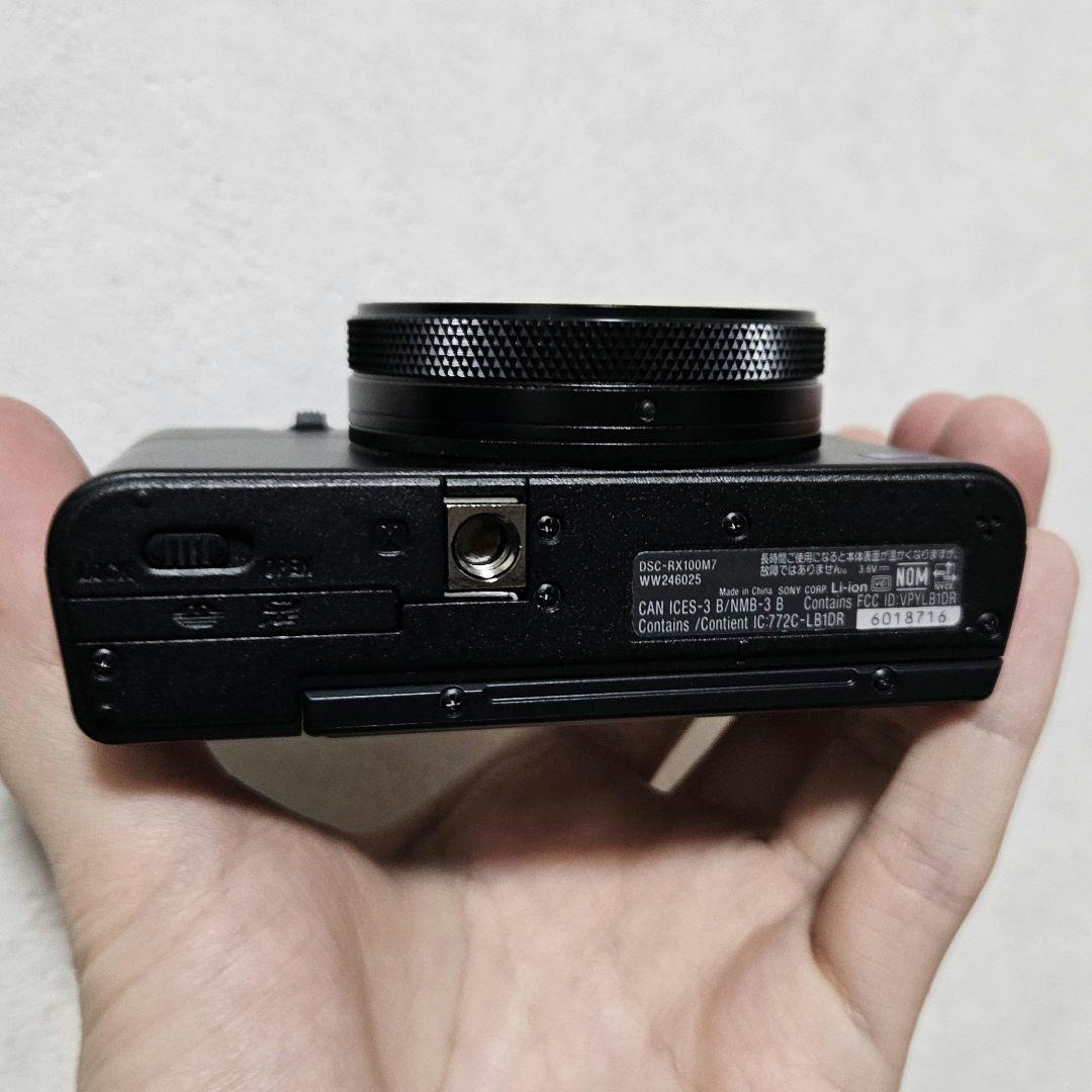 【お買い得】SONY RX100M7 シューティンググリップキット＋周辺グッズ