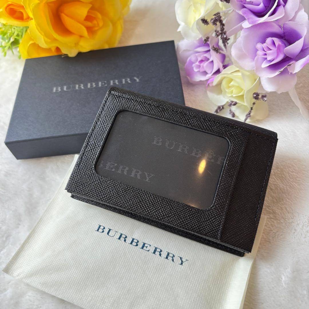 未使用✨　Burberry バーバリー　名刺入れ　パスケース　サフィアーノ