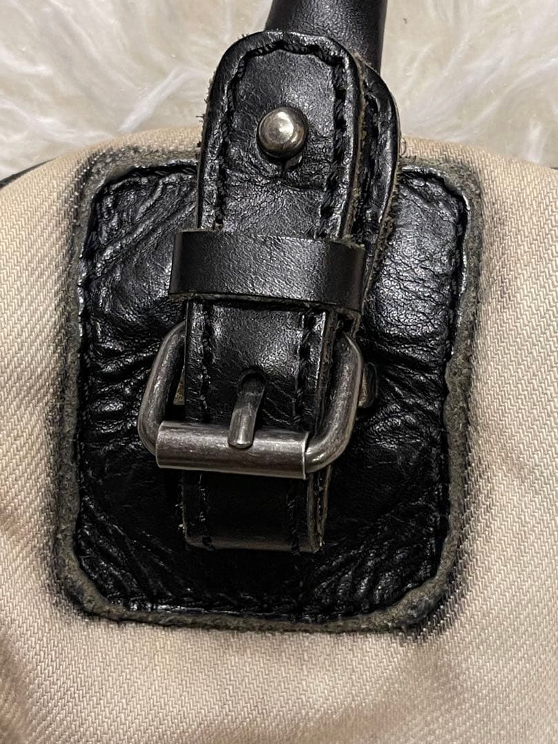 【激レア】DIESEL 特殊フォルム ショルダーバッグ 　メンズ、ユニセックス