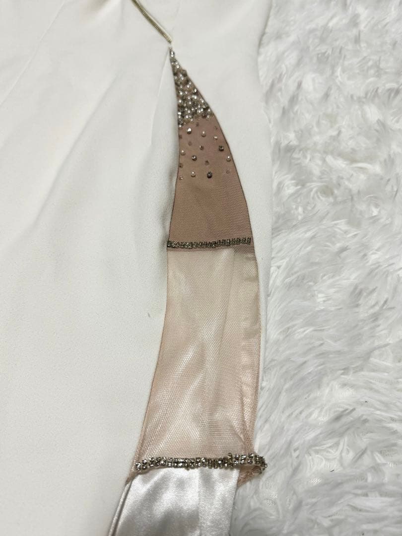 ROBE de FLEURS Glossy スリット　白　M ロングドレス