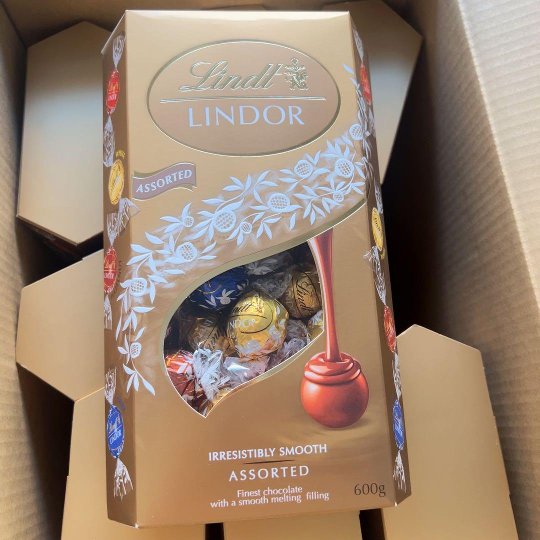 Lindt LINDOR アソート 600g （16箱）