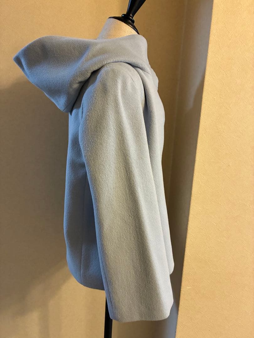 ANAYIフード付きライトブルーコート