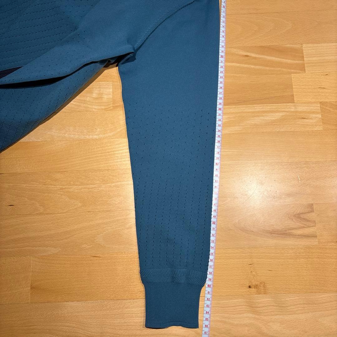 BRIEFING Mサイズ ジップアップセーター 青