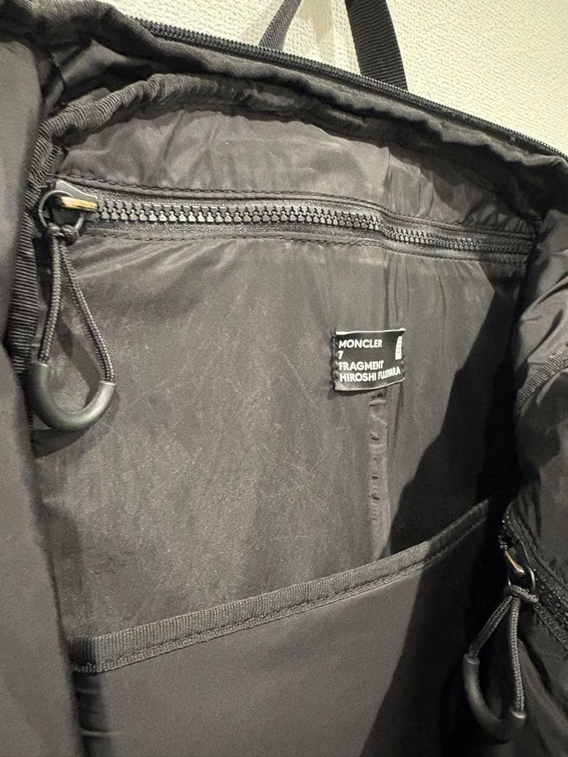 MONCLER FRAGMENT 黒 バックパック　リュック　4K103