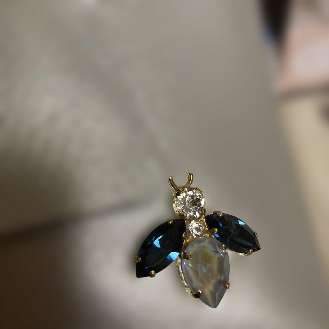 okitan！ADMJ蜂モチーフシルバーグレーカラー新品未使用たいへん綺麗